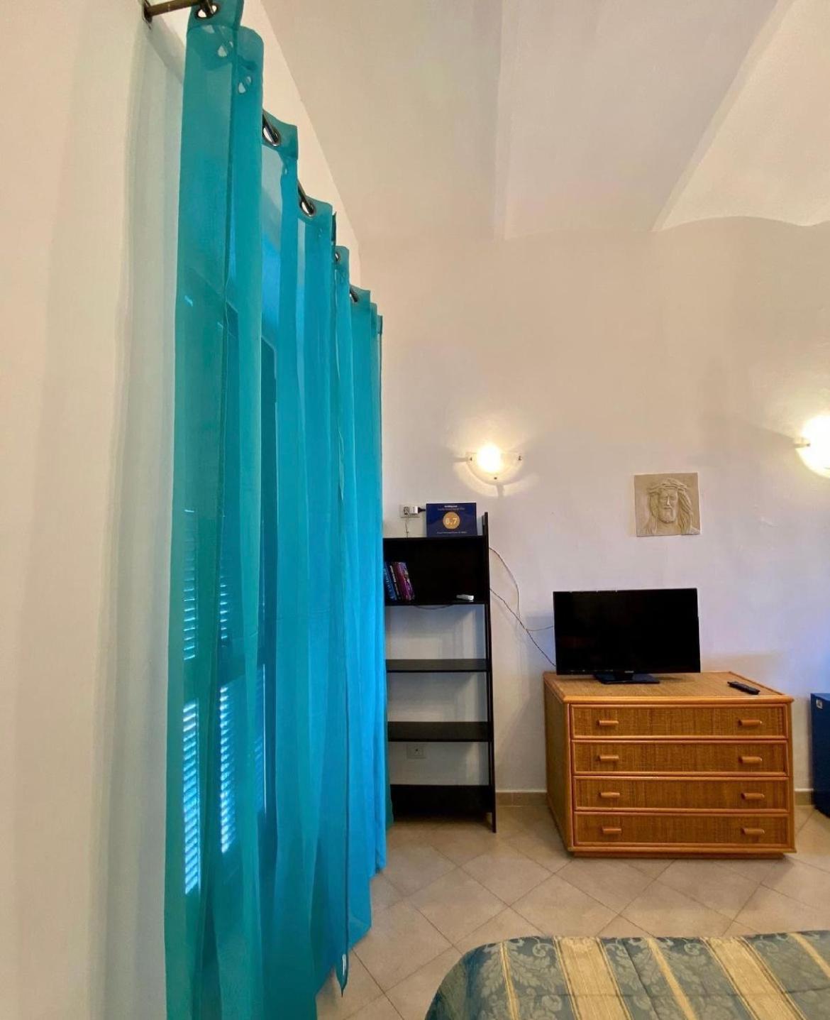 Casa Vacanze Torre Di Mola Formia Exterior photo